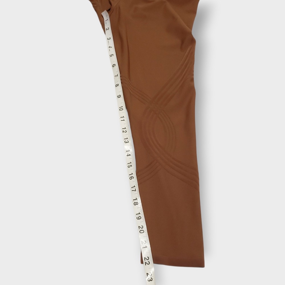 Fanka Body Sculpt 7/8 Leggings Clove Brown Size M Compression Reversible - Picture 14 of 16